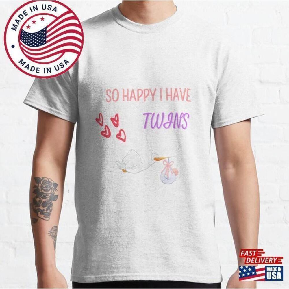 Twins Pregnancy Gift Funny Mom Dad Graphic Unisex T-Shirt